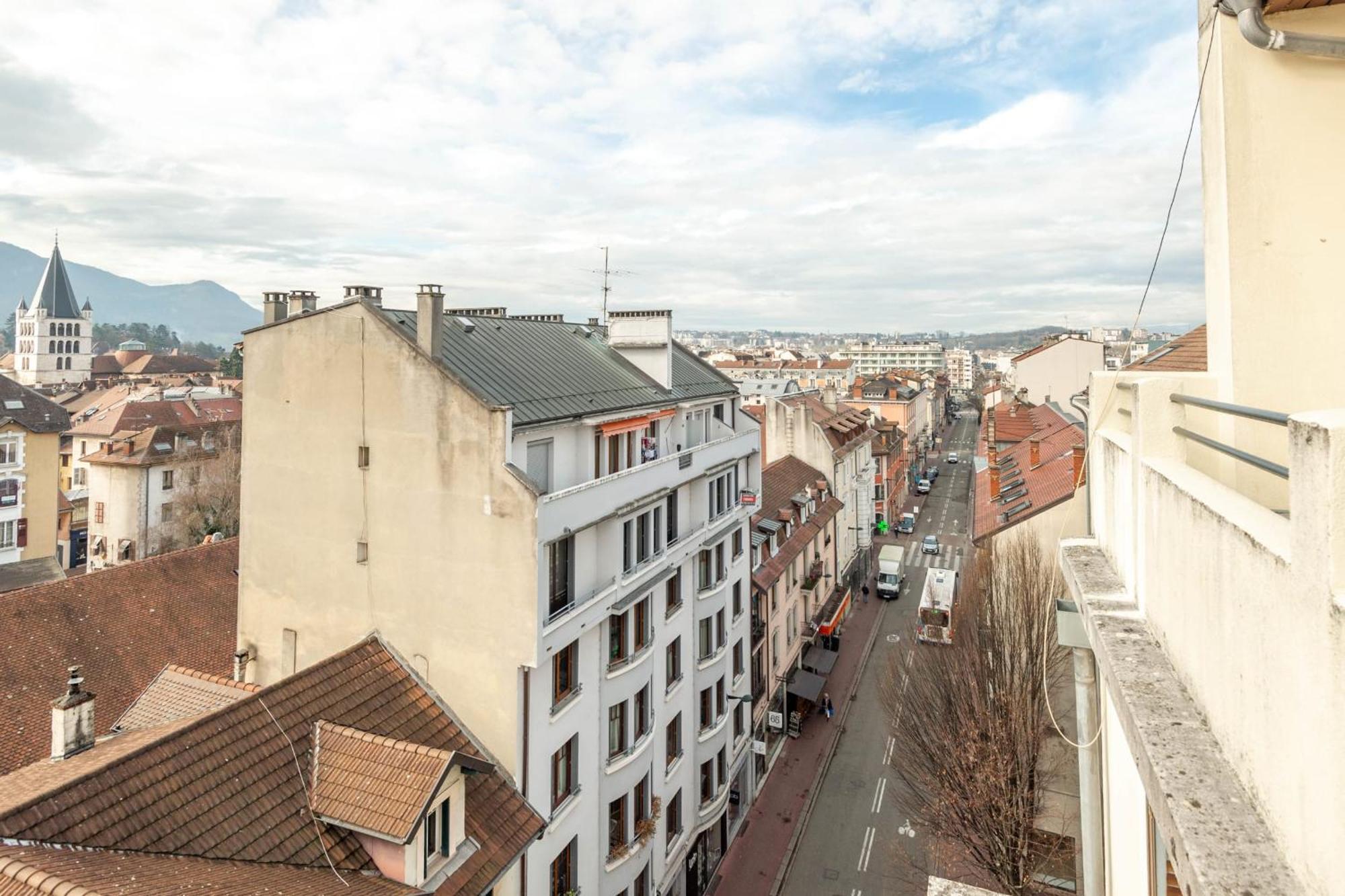 Le Beau Marcy - Contemporary City Centre Flat Annecy Buitenkant foto