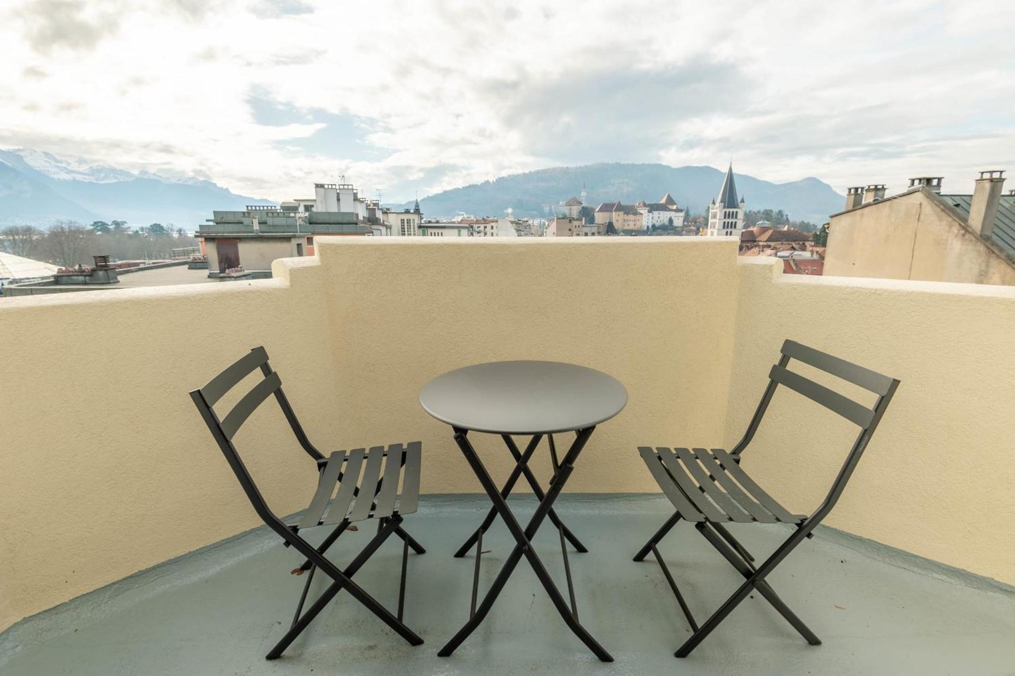 Le Beau Marcy - Contemporary City Centre Flat Annecy Buitenkant foto